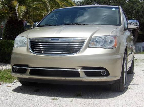 CHRYSLER TOWN AND COUNTRY 2011 2A4RR8DG3BR614837 image